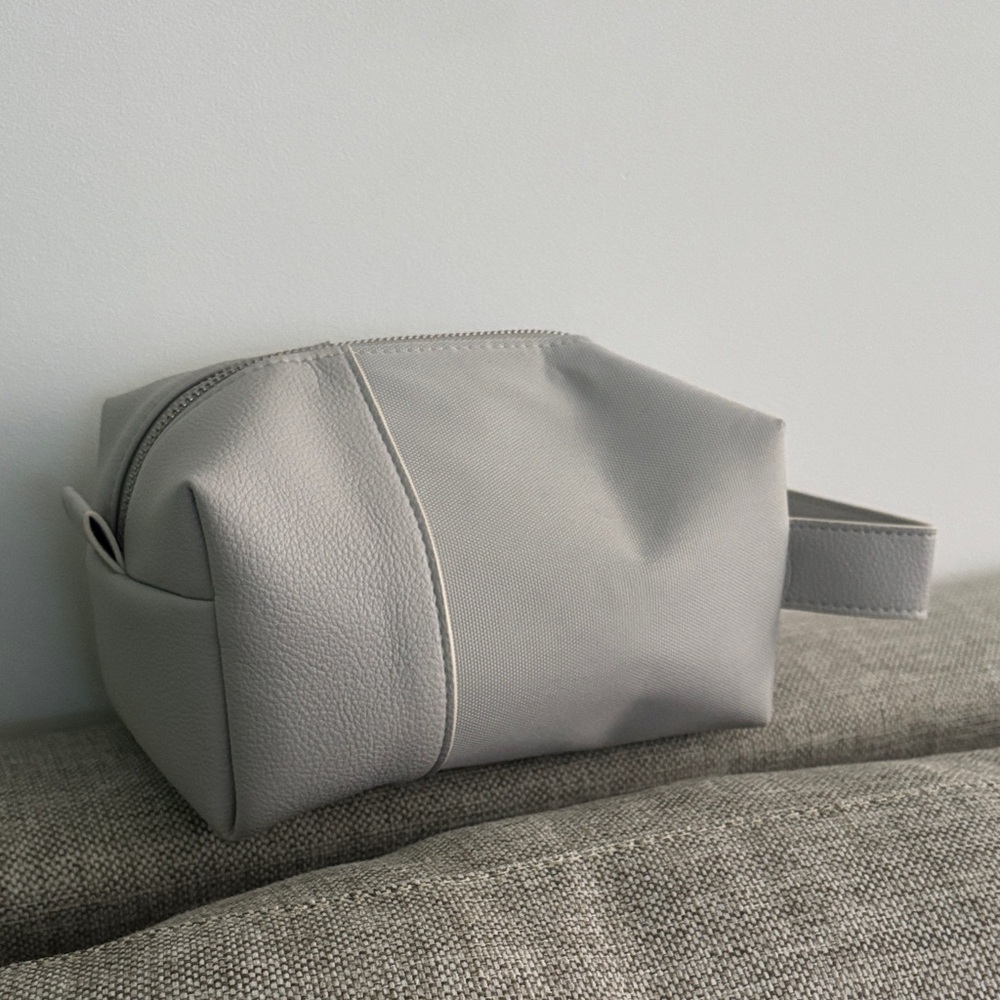 Stylish Gray Toiletry Bag